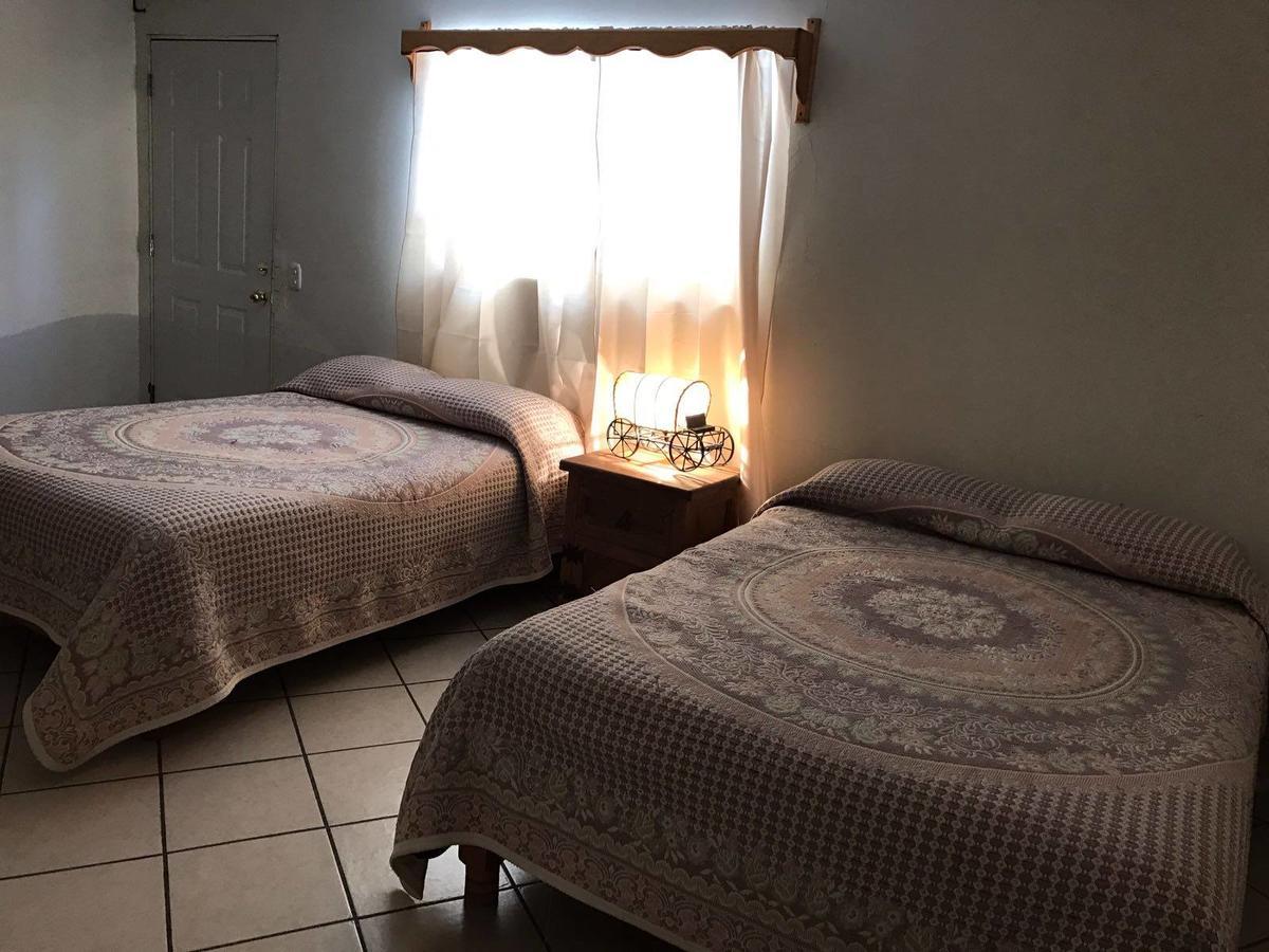 Hotel Puesta Del Sol Creel Bagian luar foto